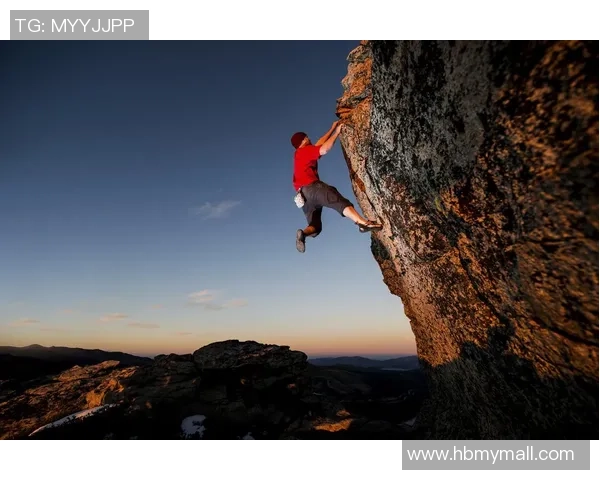 武汉极限运动队在世界攀岩锦标赛中以86分稳居积分榜首位
